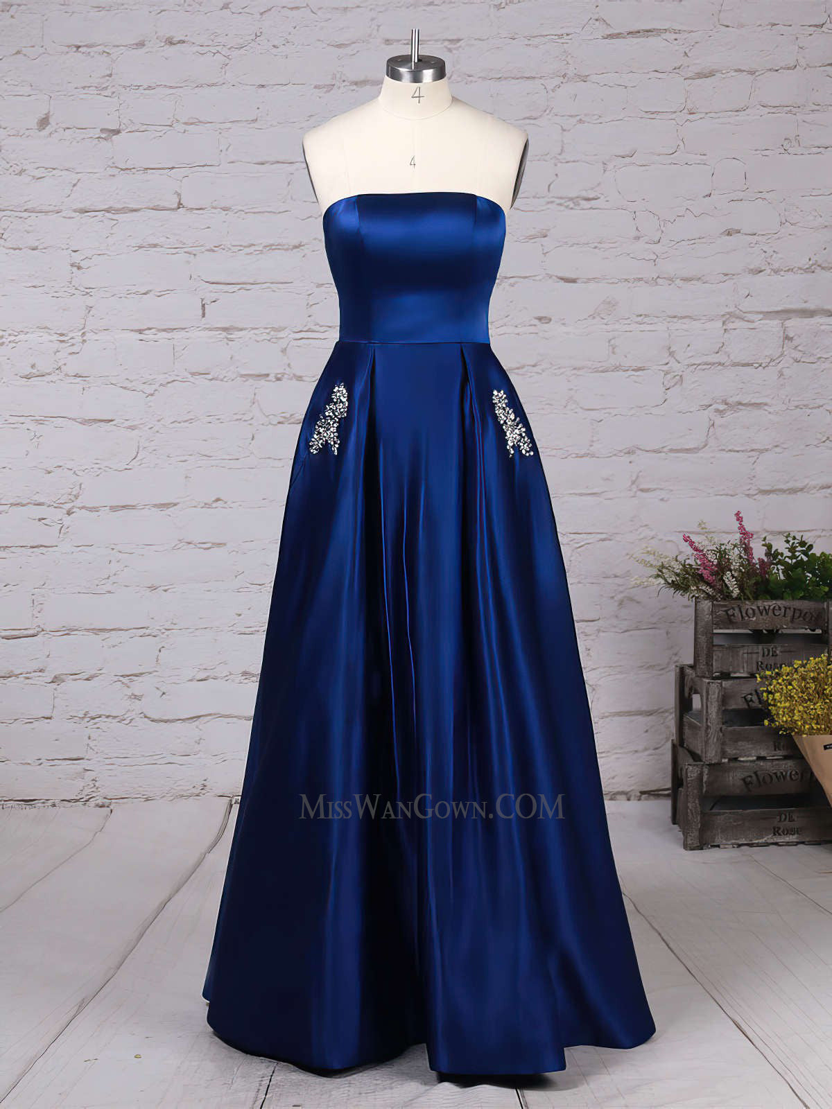 Strapless satin a line prom dresses customized floor length evening dresses LF862