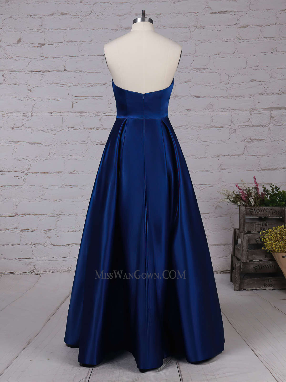 Strapless satin a line prom dresses customized floor length evening dresses LF862