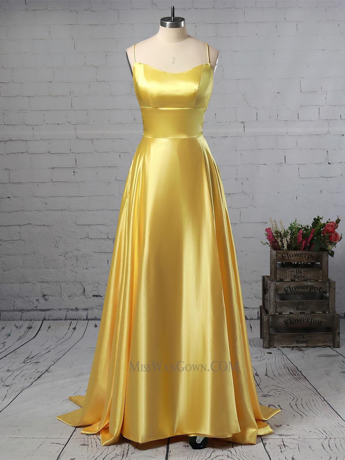 Spaghetti strap satin sweep train evening dresses customized high split prom dresses LF861