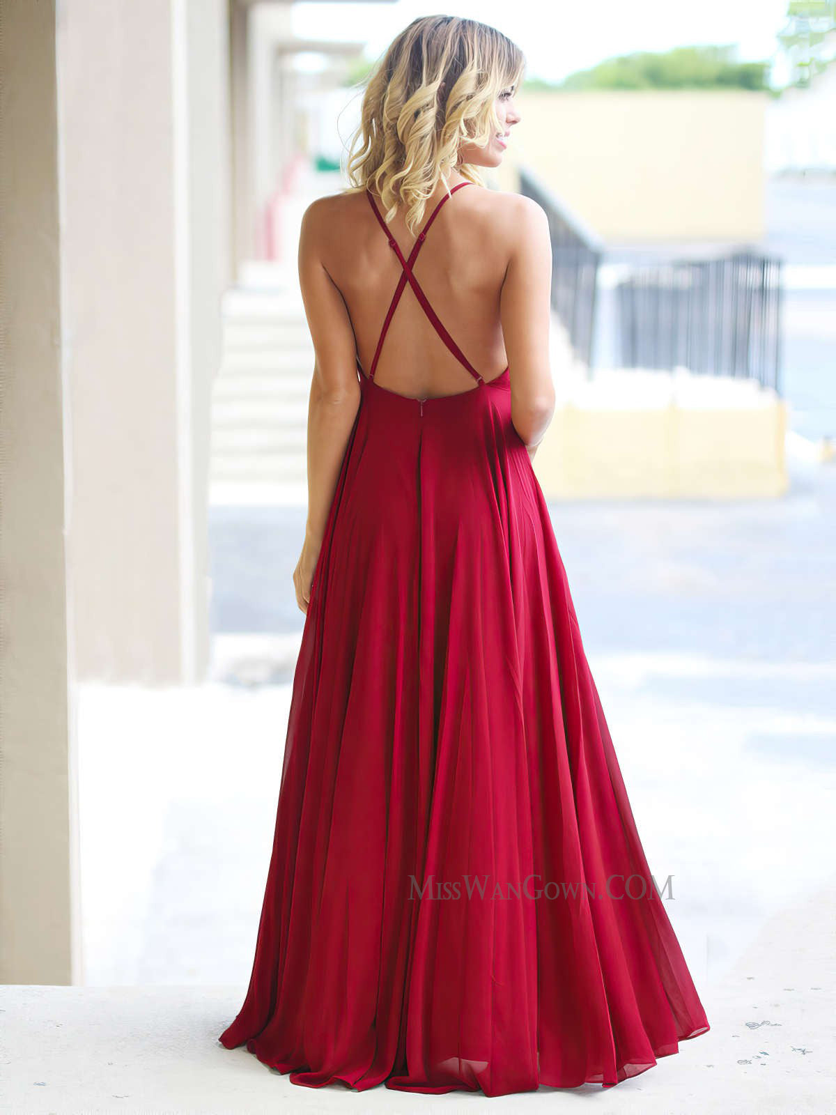 Halter chiffon floor length prom dresses backless customized evening dresses LF849