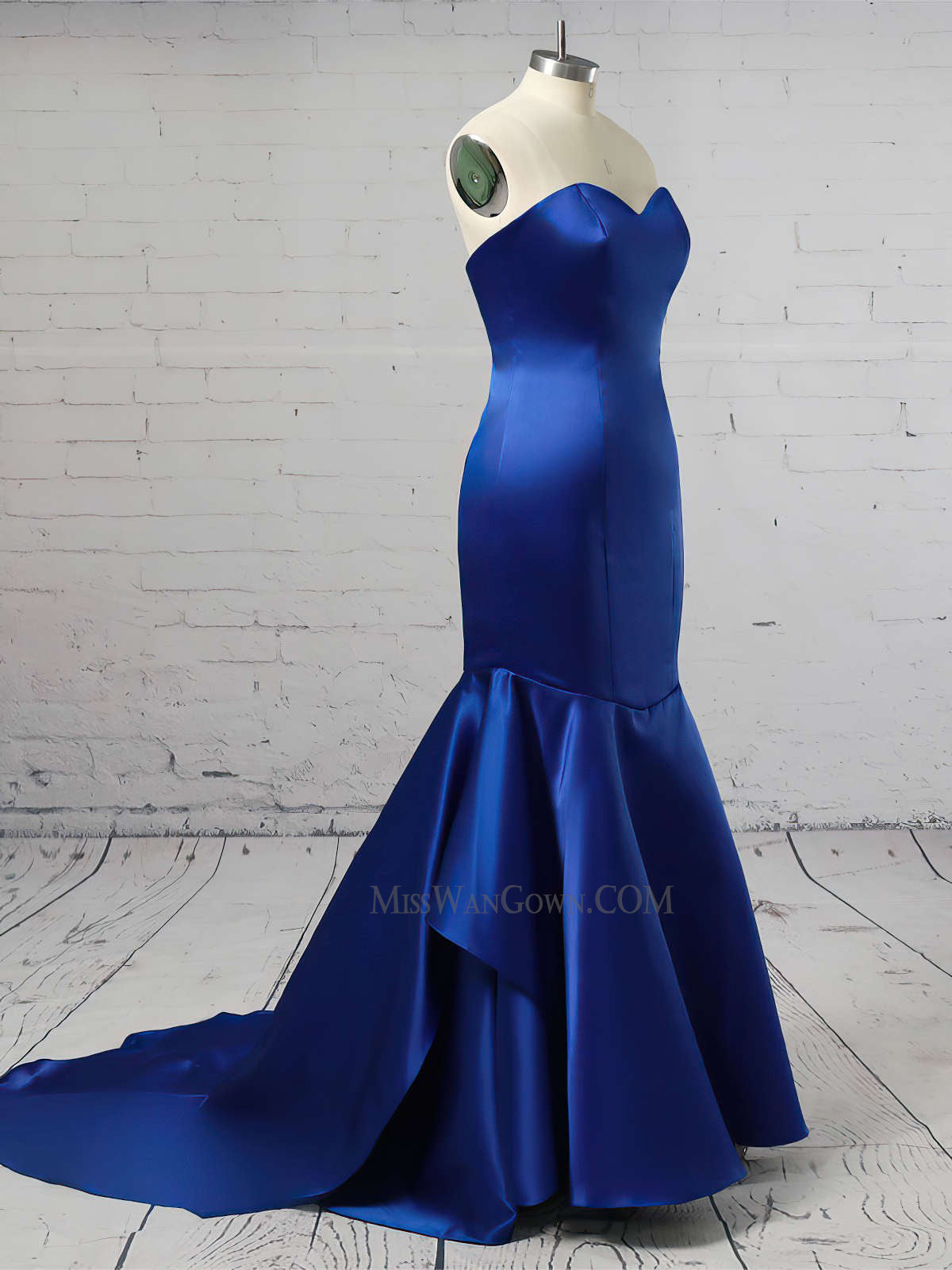 Sweetheart satin mermaid prom dresses customized lace up sweep train evening dresses LF843