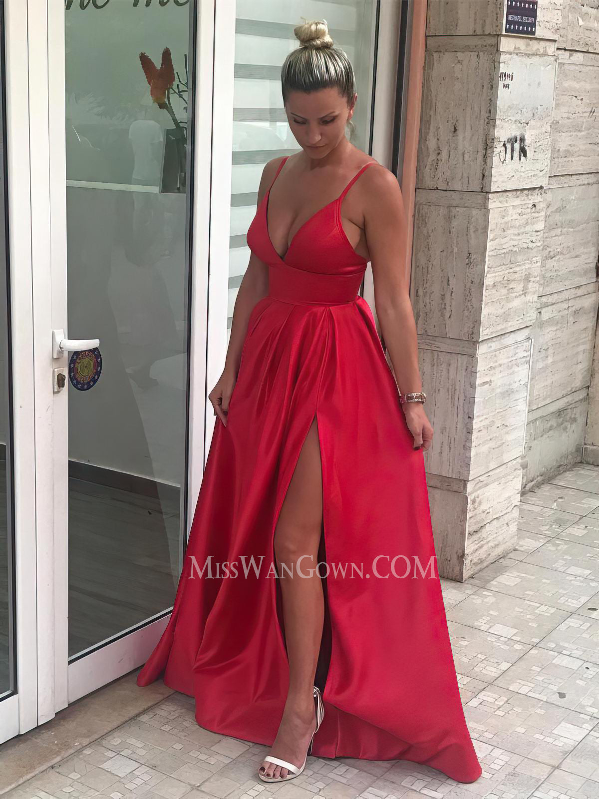 Spaghetti strap deep v neck satin prom dresses high split sweep train evening dresses LF837