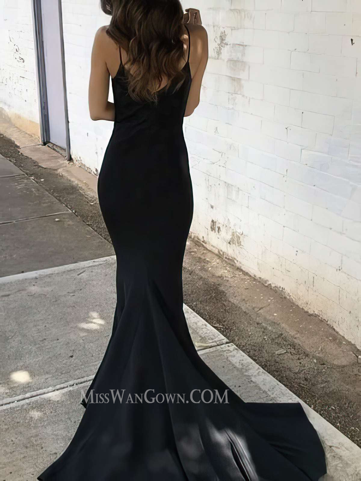 Spaghetti strap v neck satin prom dresses mermaid sweep train evening dresses LF829