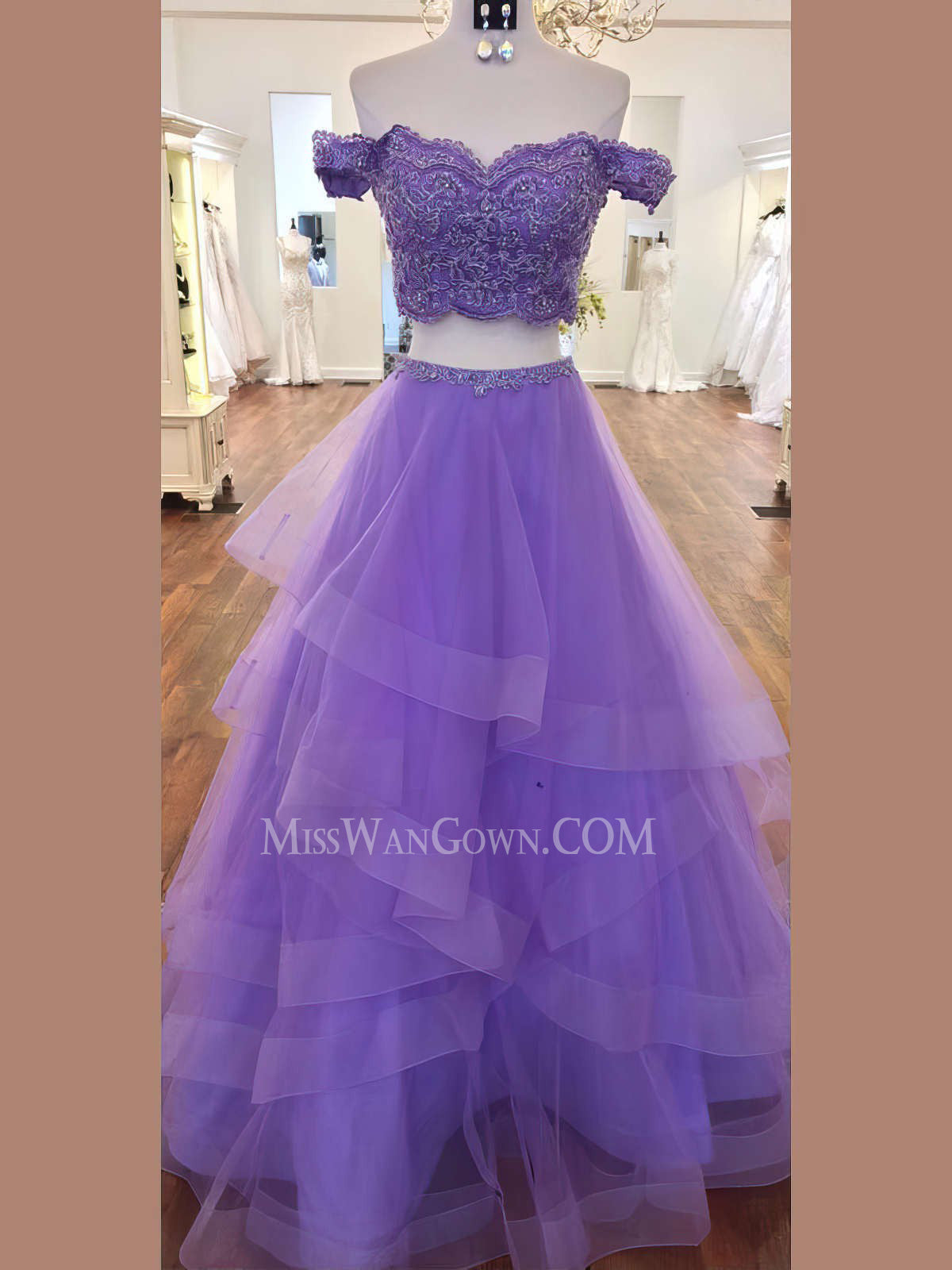 Off shoulder two pieces appliqued prom dresses customized floor length ball gowns LF828