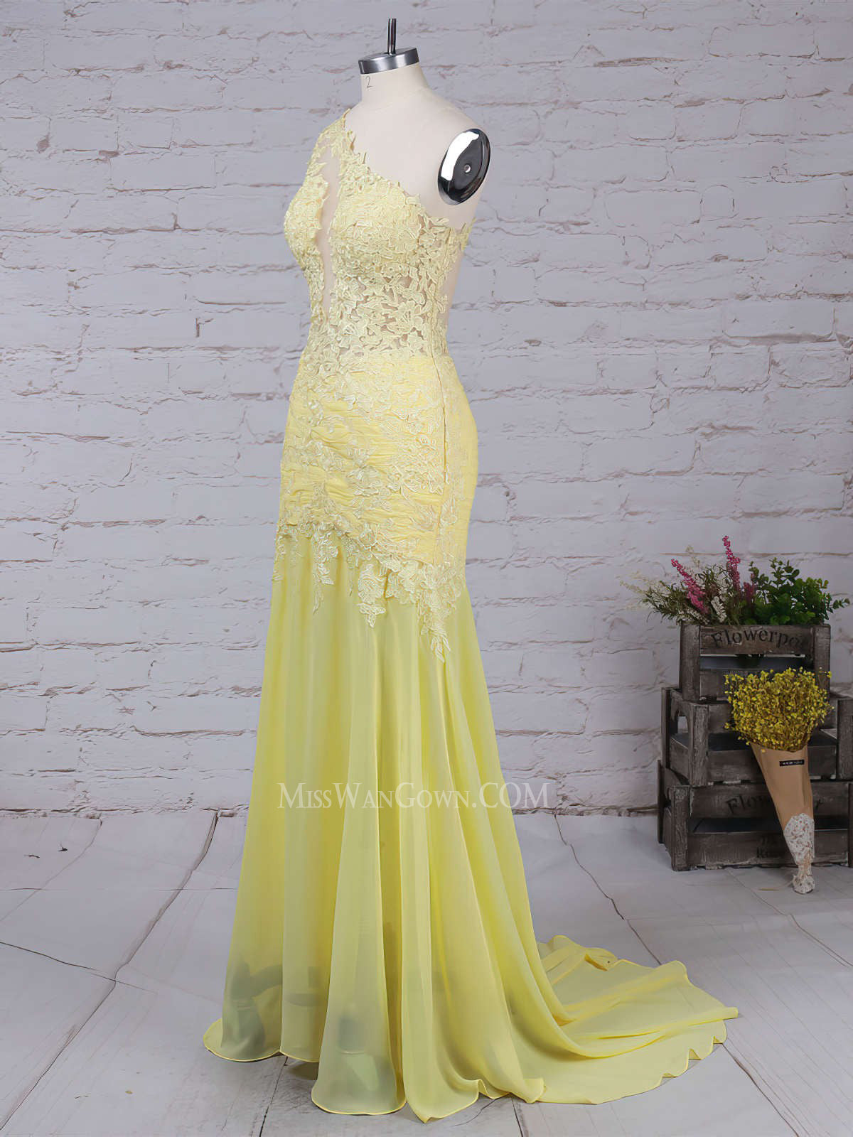 One shoulder chiffon appliqued prom dresses sweep train long sleeves evening dresses LF818