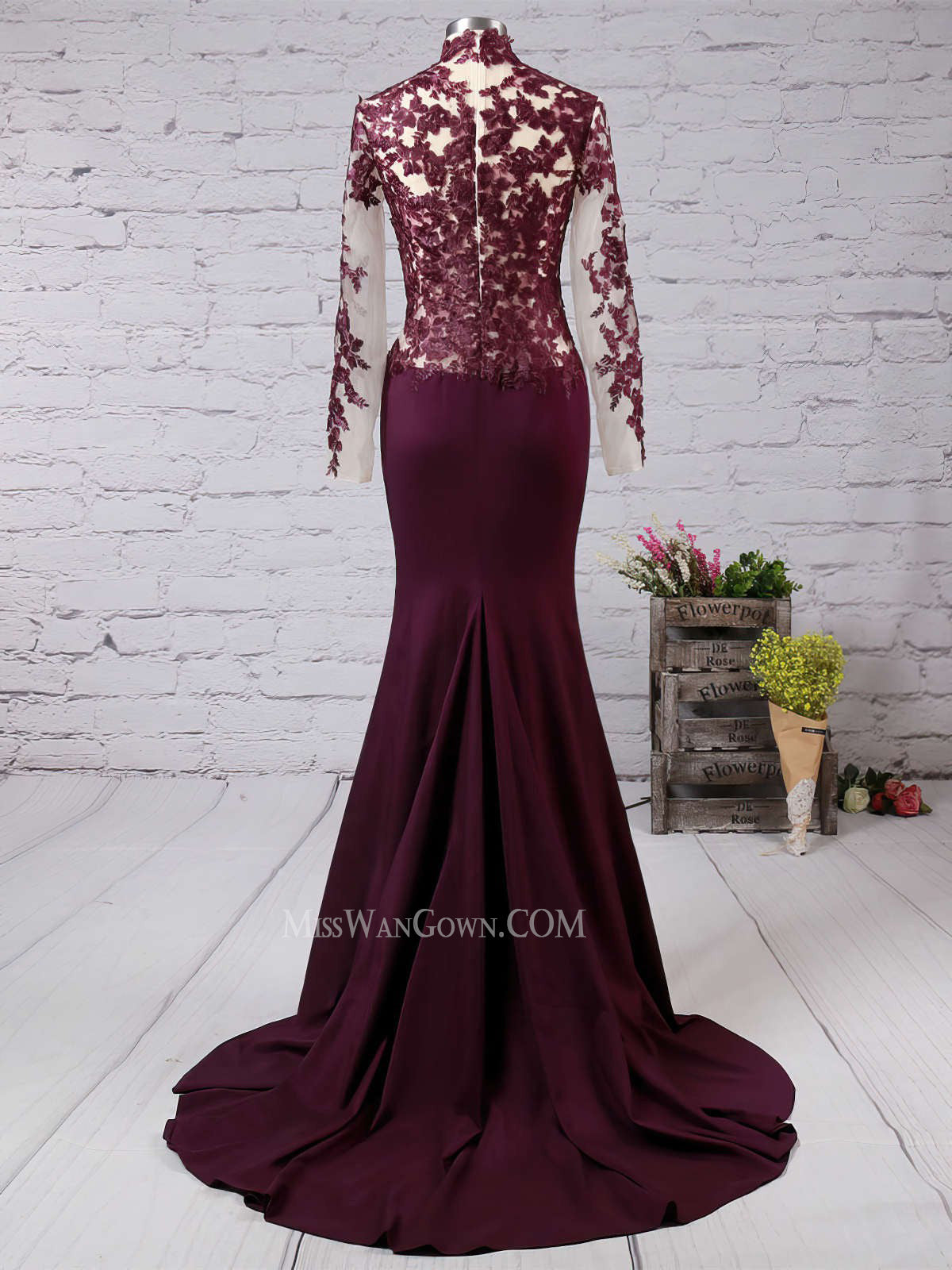 Long sleeves satin appliqued prom dresses mermaid sweep train evening dresses LF817